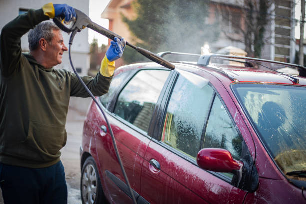 Best Roof Power Washing Services  in Clinton, MI